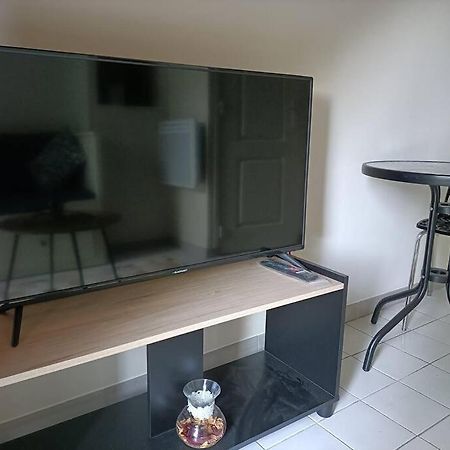 Agreable Et Paisible Studio Franqueville-Saint-Pierre Екстериор снимка